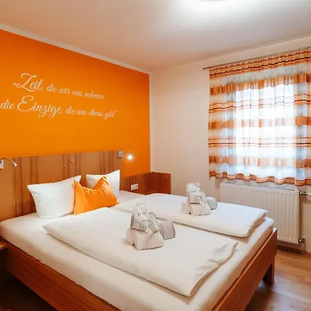 Burgls Apartmenthaus דירה *