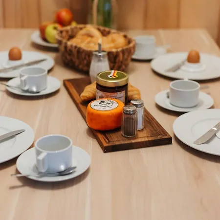 Burgls Apartmenthaus * Tröpolach