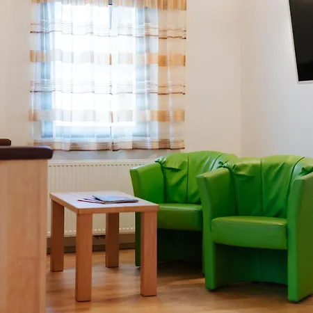 Burgls Apartmenthaus