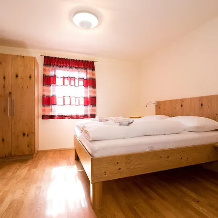 דירה Burgls Apartmenthaus טרופולאך