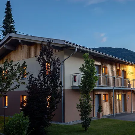 Burgls Apartmenthaus Appartamento