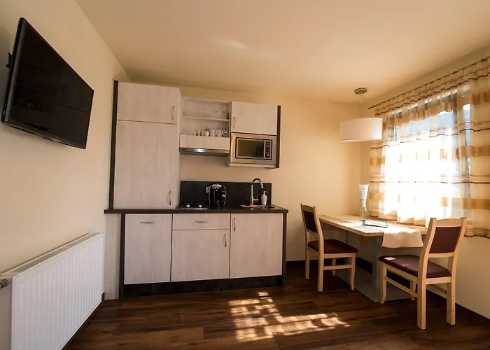 Burgls Apartmenthaus *