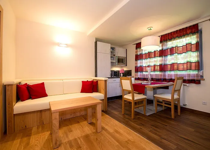 Burgls Apartmenthaus Daire *