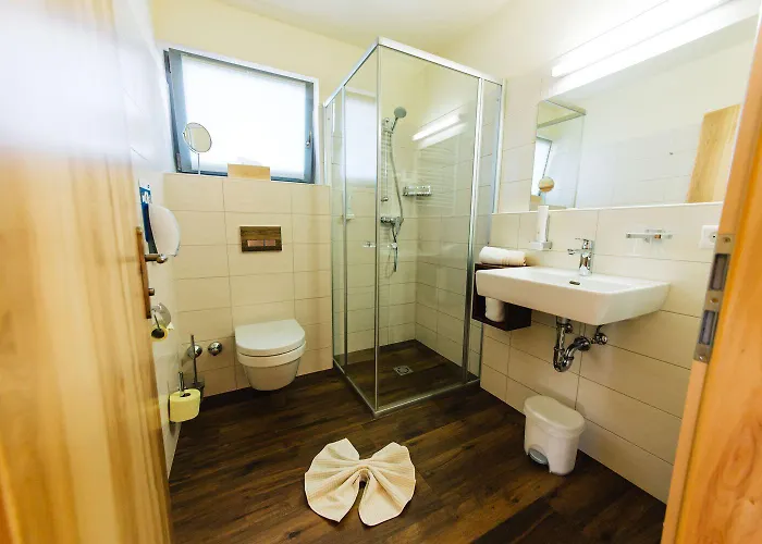 Burgls Apartmenthaus Daire Tröpolach