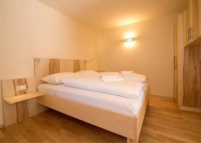 Burgls Apartmenthaus Tröpolach